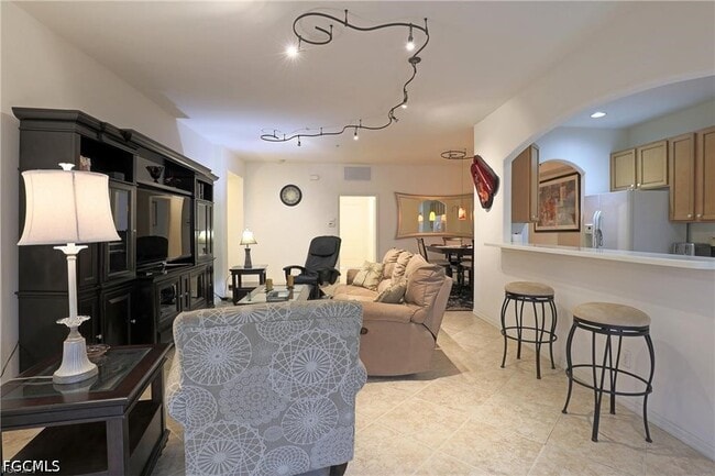 Building Photo - 13225 Silver Thorn Loop