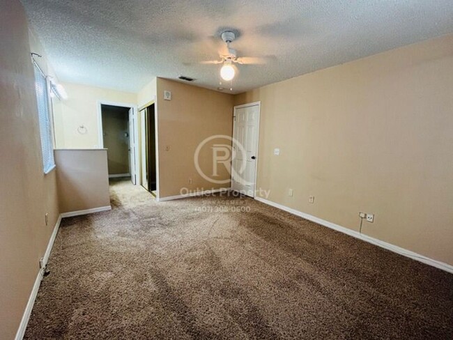 Building Photo - Fantastic 2/2 Condo in Orlando ****Availab...