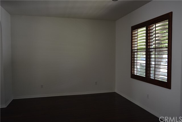 Building Photo - 3145 Anacapa Way