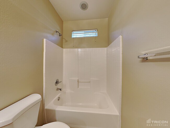 Building Photo - 3669 Karissa Heights Pl