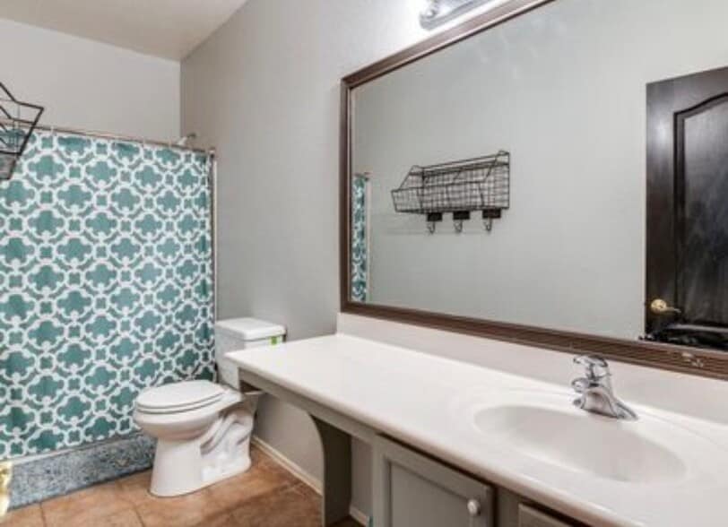 Building Photo - 15127 N 159th Dr