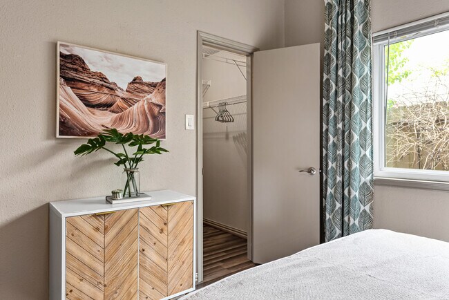 Building Photo - 20514 Blue Beech Dr