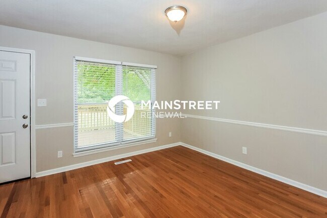 Building Photo - 3 Bedroom Pet-Friendly Home in Kansas City...