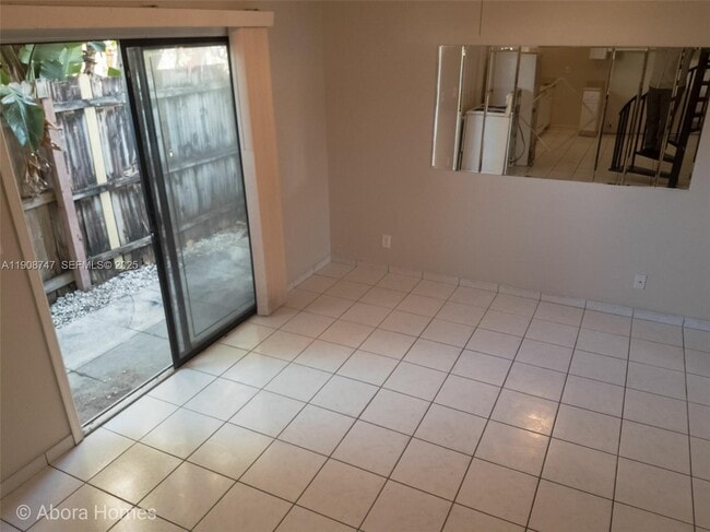 Building Photo - 7867 Tam Oshanter Blvd