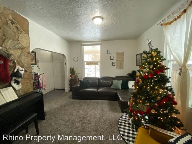 Building Photo - 4 br, 2 bath House - 807 20th St.