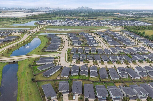 Building Photo - 3008 Maughan Hts Trl