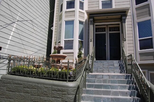 Building Photo - 2550 Sutter St