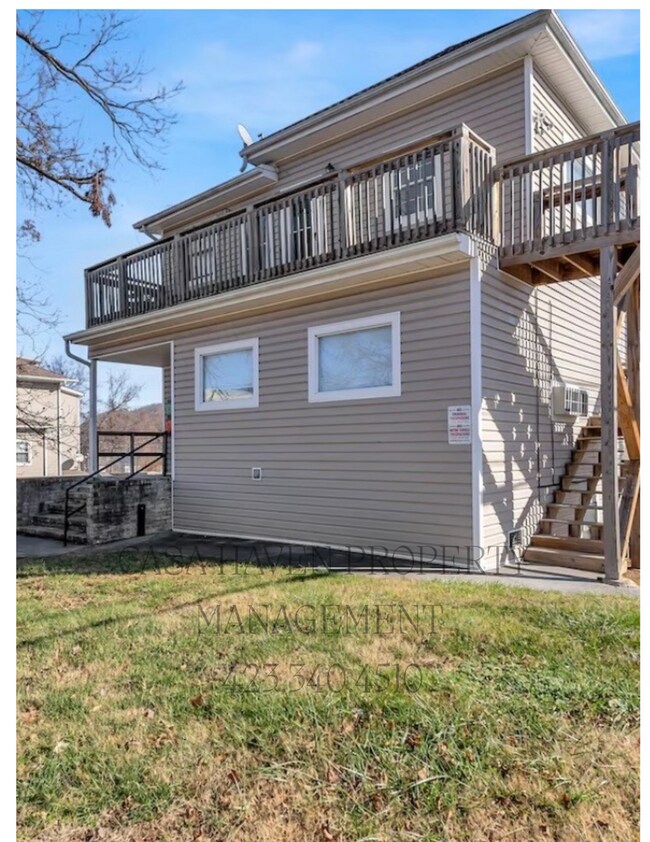 Building Photo - Modern 1 Bed 1 Bath - Pet Friendly!