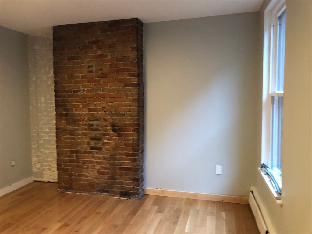 Building Photo - 24 Bradford St