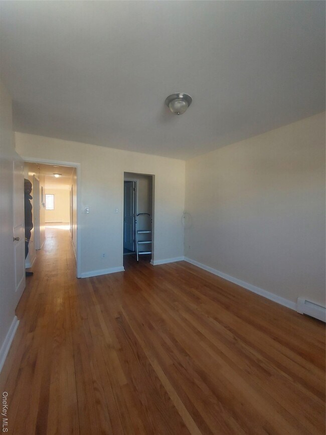 Building Photo - 1123 Schenectady Ave