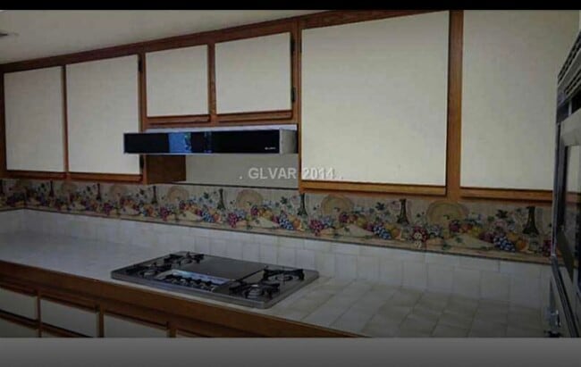Building Photo - 3115 La Mancha Way