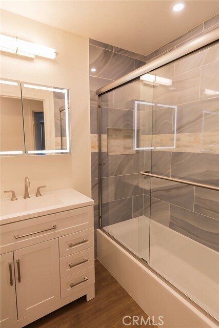 Building Photo - 819 S Meyler St