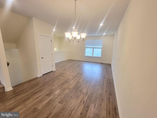 Building Photo - 1842 Boulder Dr