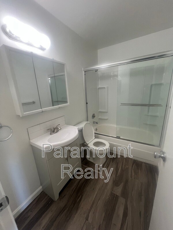 Building Photo - 25684 Spring Dr