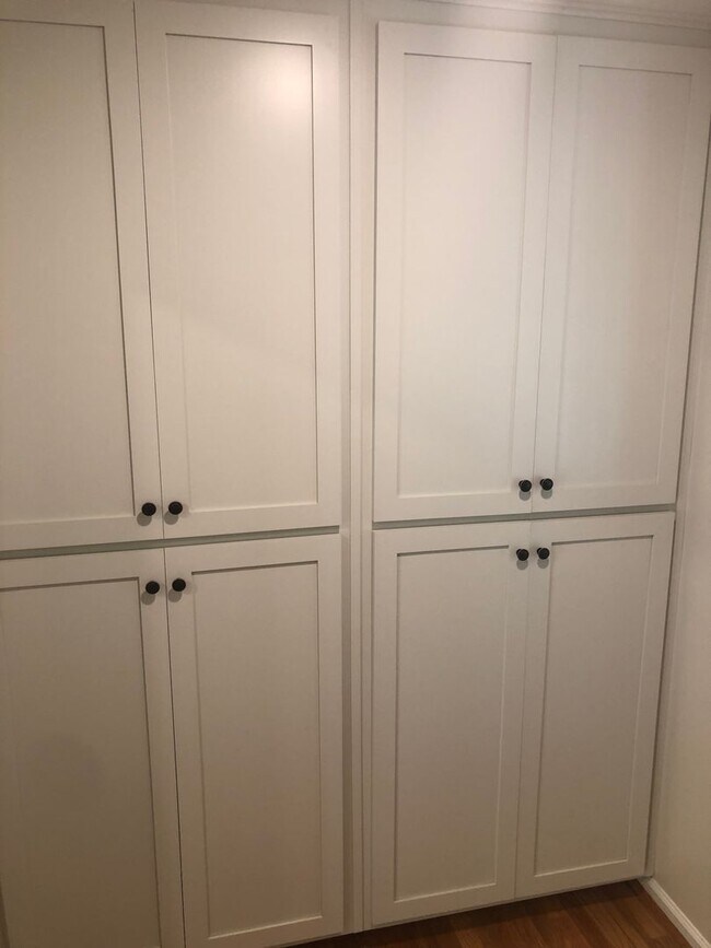 Building Photo - 5524 Rodgers Dr