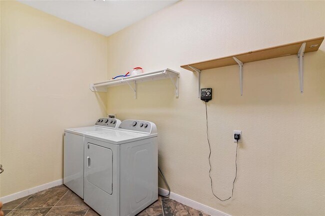 Building Photo - 26218 Riley Glen Dr