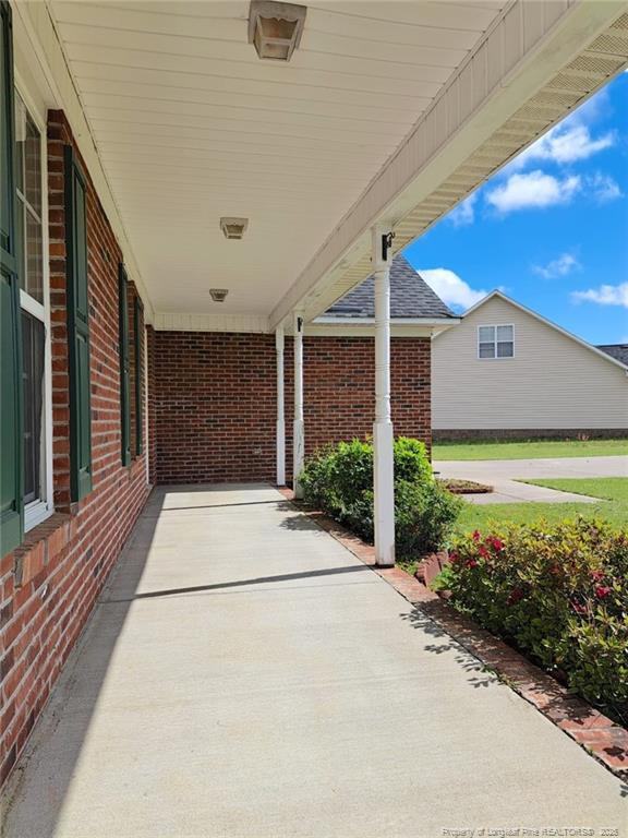 Building Photo - 206 Sandspur Ct