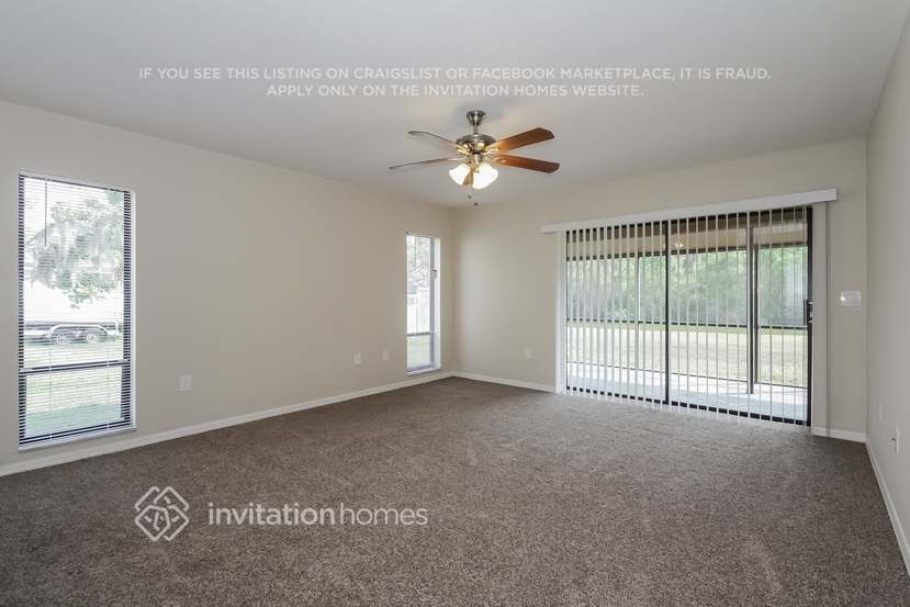 Building Photo - 8907 68th Ave E