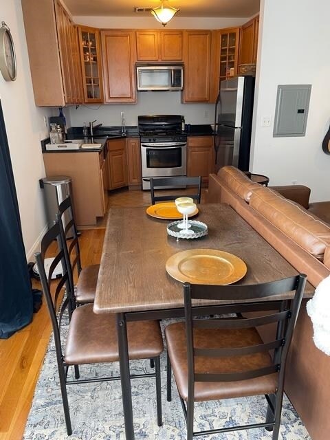 Building Photo - 4401 Park Ave