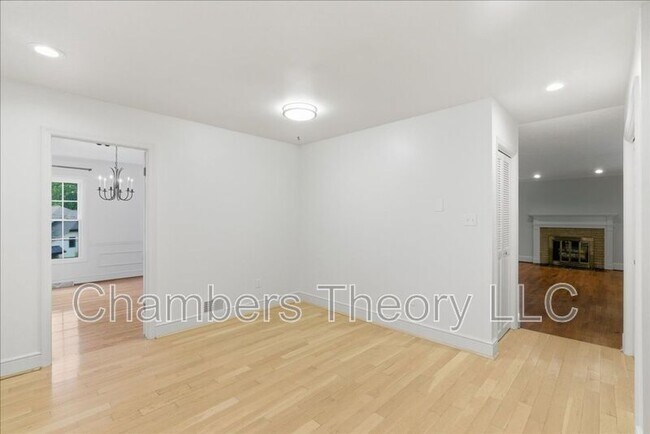 Building Photo - 1436 Ironwood Dr