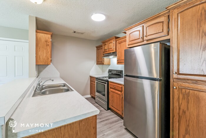 Building Photo - 910 James Madison Dr