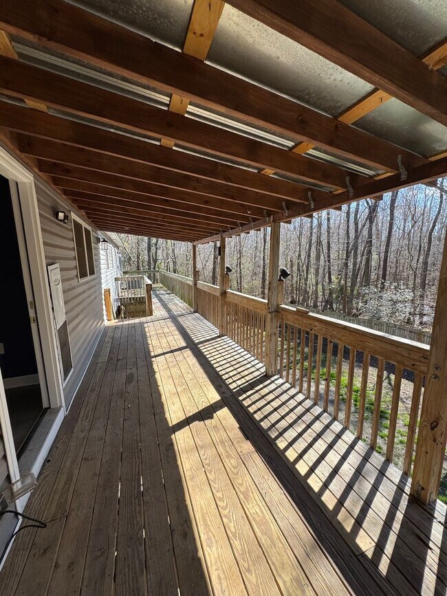 Building Photo - Holly Ridge