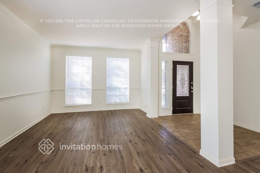 Building Photo - 3811 Spruce Bay Dr