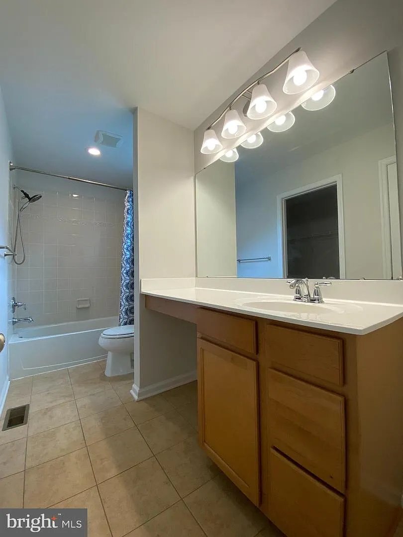 Building Photo - 12203 Salt Cedar Ln