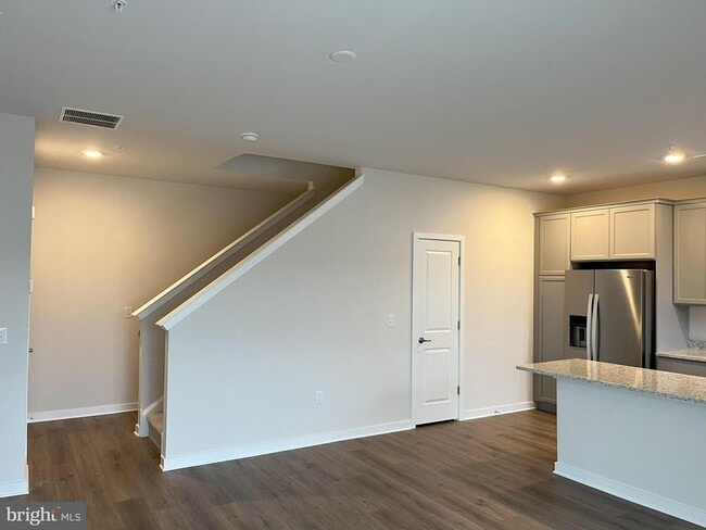 Building Photo - 9A Ford St