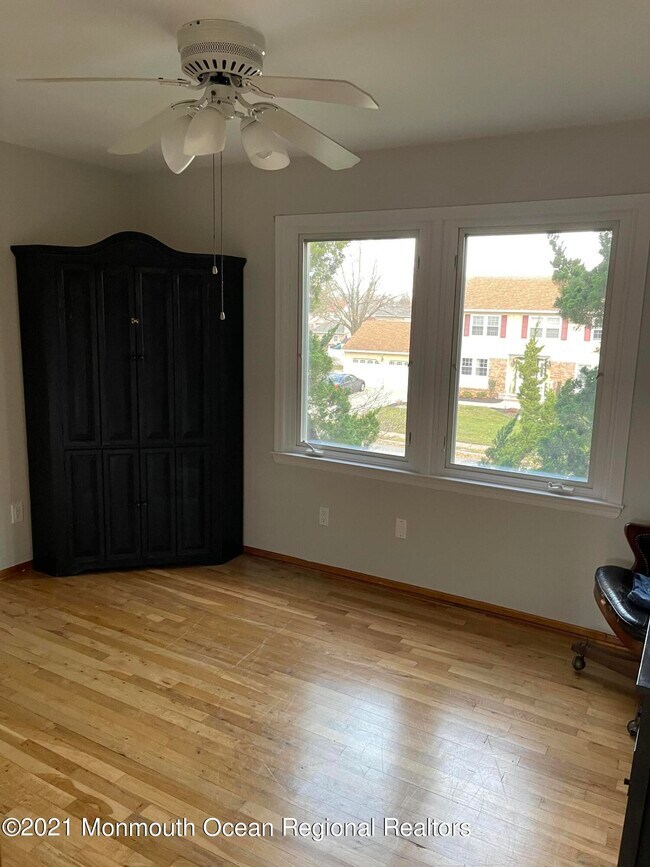 Building Photo - 80 Girard Ave