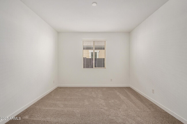 Building Photo - 23724 N 165th Dr