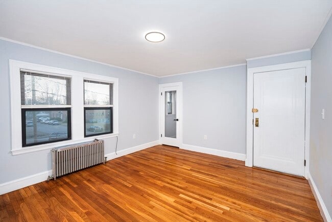 Building Photo - 22 Weston Ave