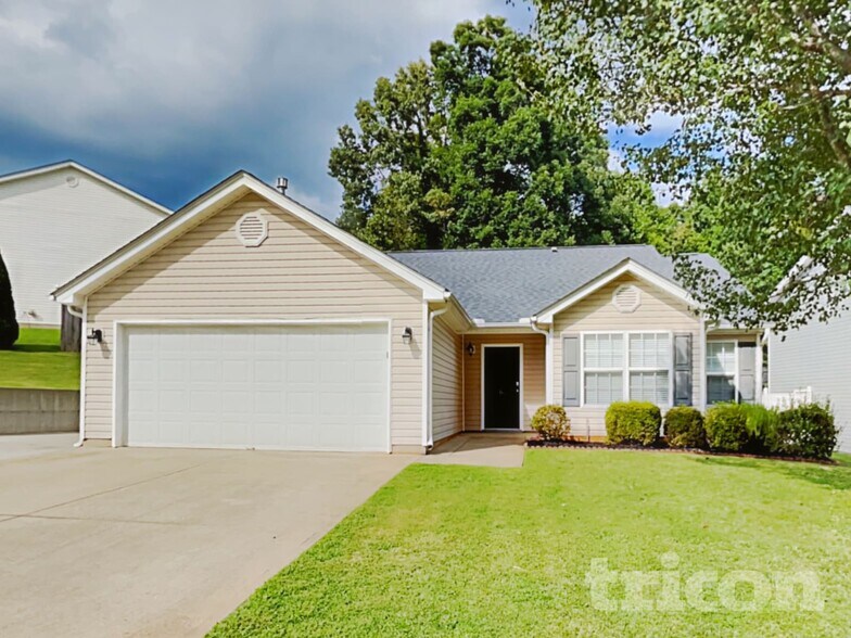Building Photo - 110 Kingscreek Dr