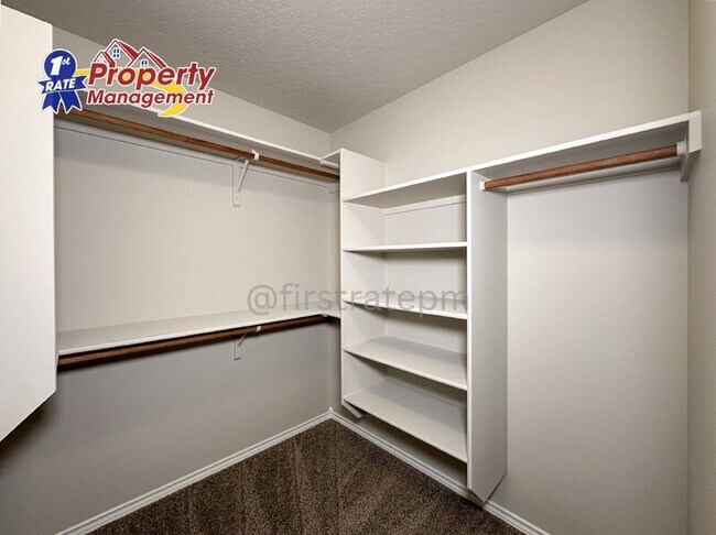 Building Photo - 2688 N Cinnamon Pl