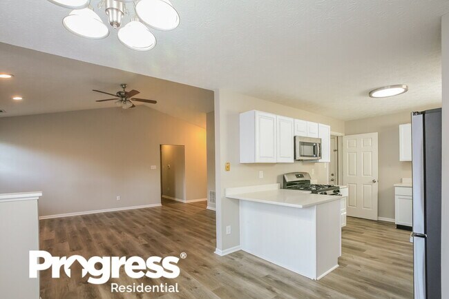 Building Photo - 1449 Country Pointe Dr