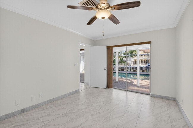 Building Photo - 937 Banyan Dr