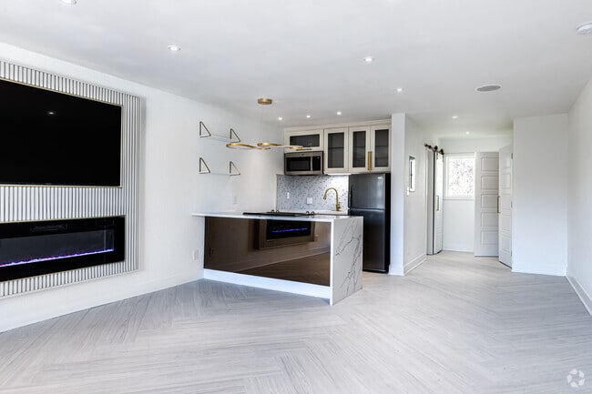 Penthouse - Mission Road Studios