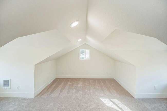 Building Photo - 17775 SW Alexander St