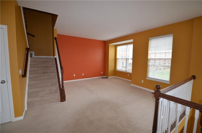 Building Photo - 13334 E Golden Gate Dr