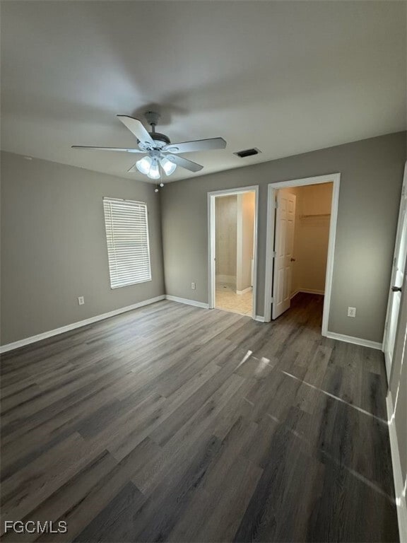 Building Photo - 2415 Herb Ave S