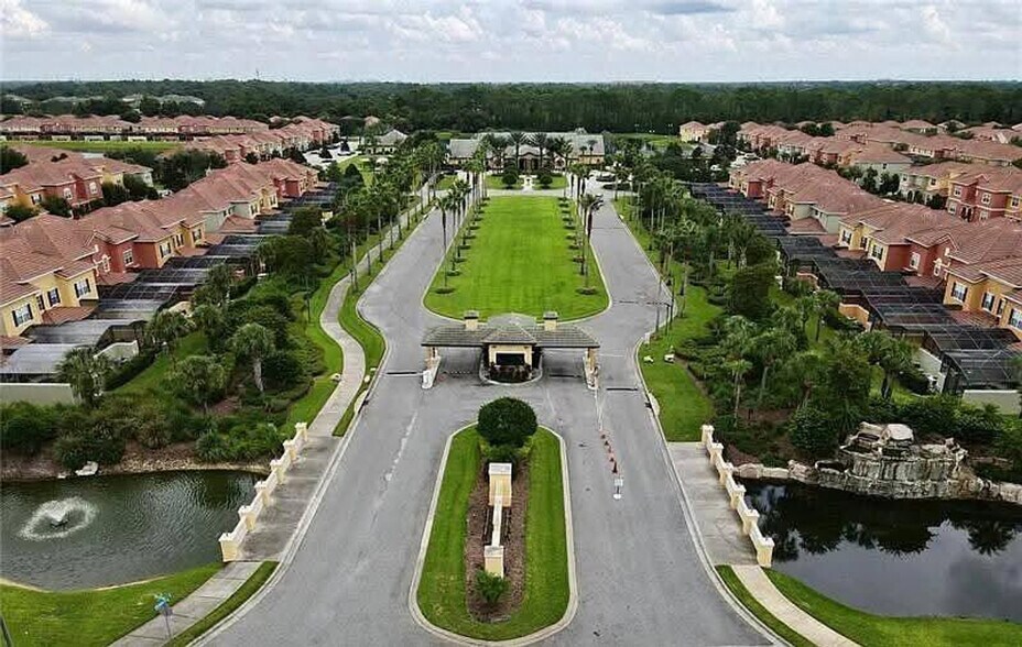 Building Photo - 8950 Bismarck Palm Rd