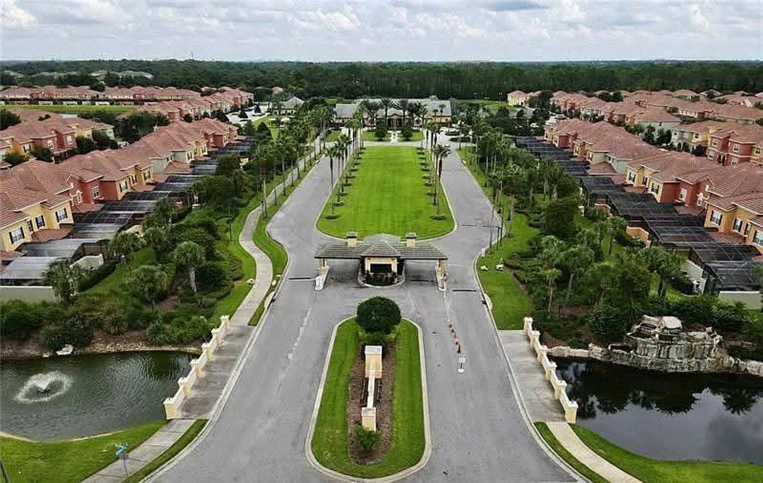 Building Photo - 8950 Bismarck Palm Rd