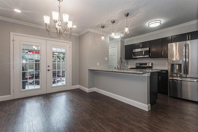 Building Photo - 3756 Vitruvian Way