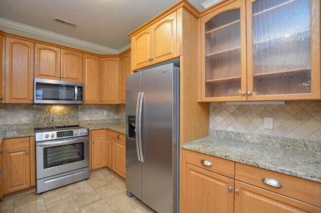 Building Photo - 986 Blakeley Walk