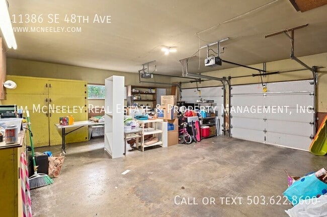 Building Photo - 11386 SE 48th Av