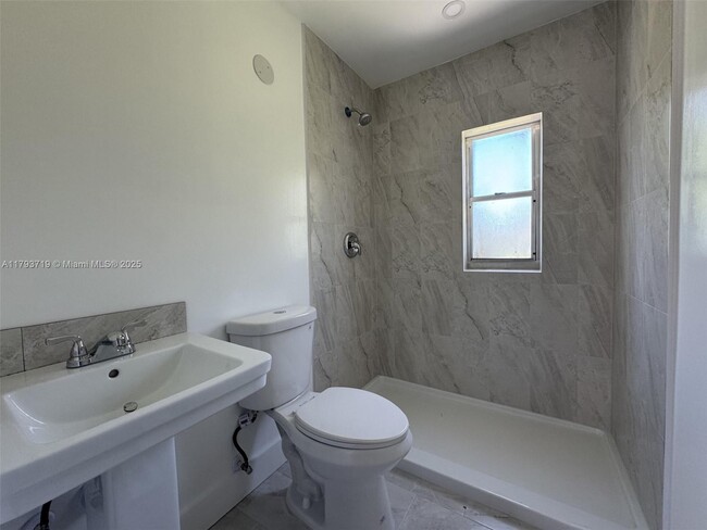 Building Photo - 1451 NW 91st St