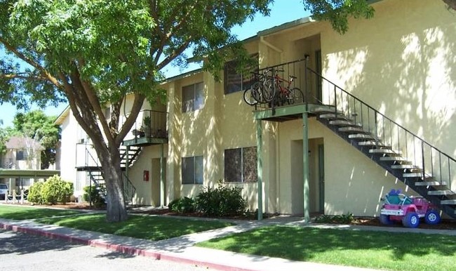 Primary Photo - WIllo Heights Apartments