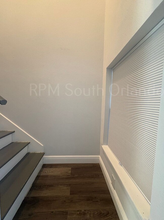 Building Photo - 3-Bedroom, 2.5-Bathroom Home, Orlando/Waterford/UCF Great Location!!