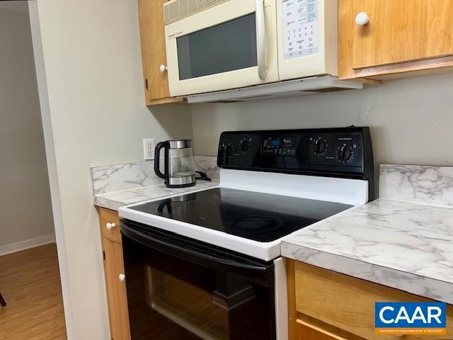 Building Photo - 364 S Pantops Dr