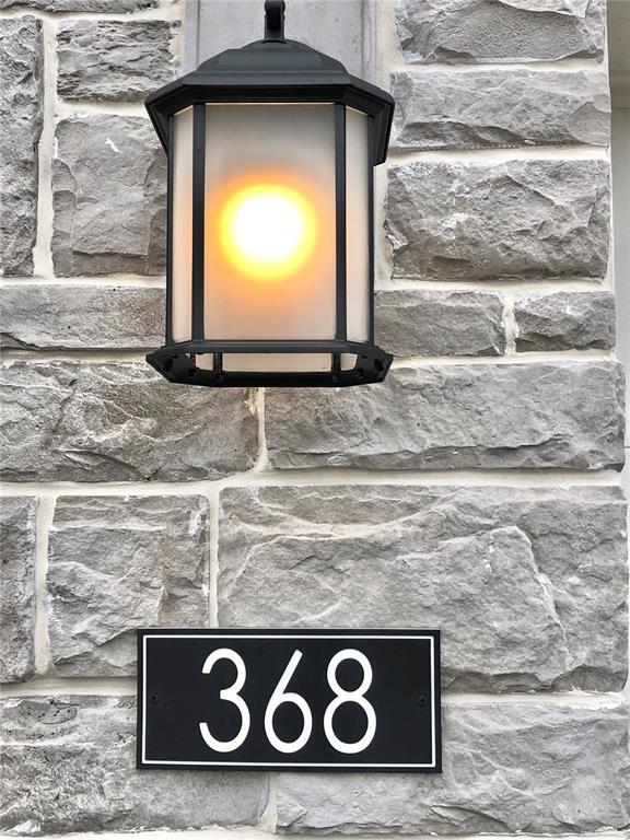 Building Photo - 368 Nine Iron Dr